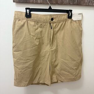 NWT MEN'S CASUAL ELASTIC WAIST SHORTS COLOR GOLD DUST JC PENNEY size large